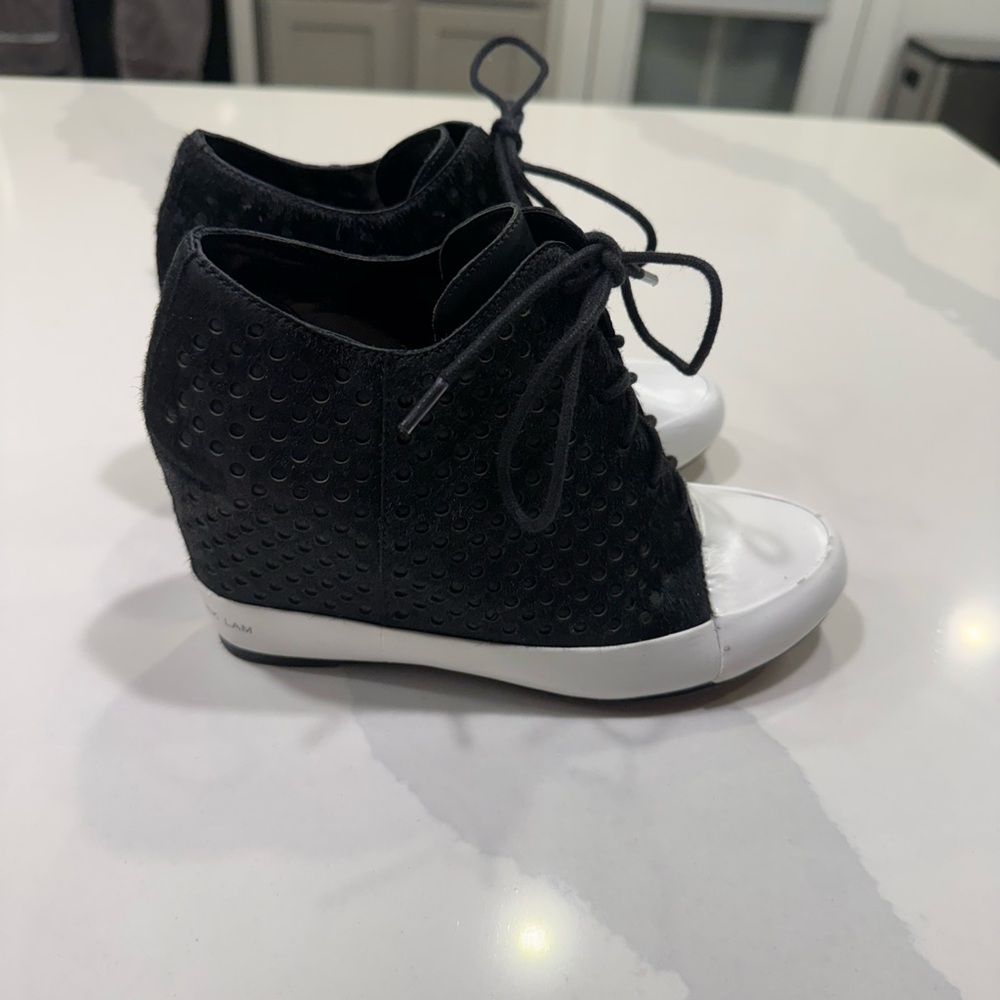 Derek Lam Women's Sneakers 5M